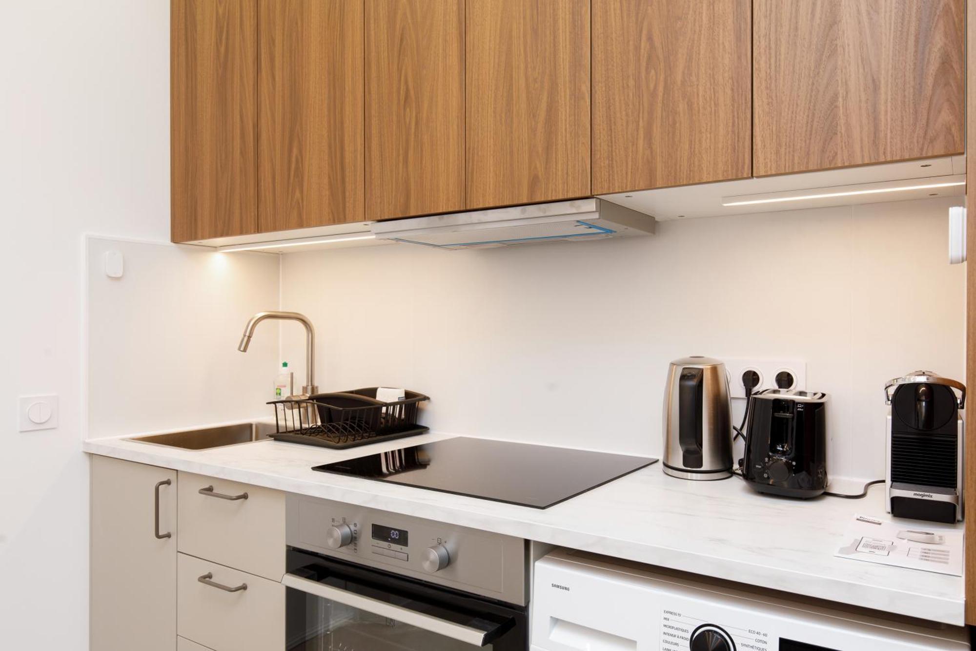 Appartement Maubourg Tower - - Clim - Wifi - Festivals Cannes